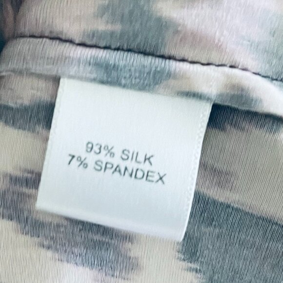 St. John Silk Blend Blouse Multicolor Sleeveless Mock Neck Size 6 - Picture 6 of 6